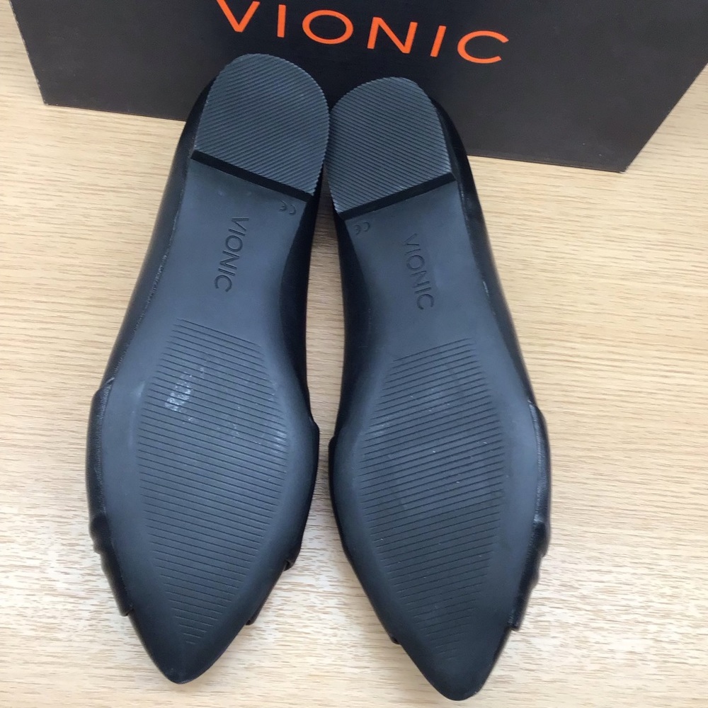 Vionic Gem Gramercy Black Flats smooth leather - Picture 8 of 8